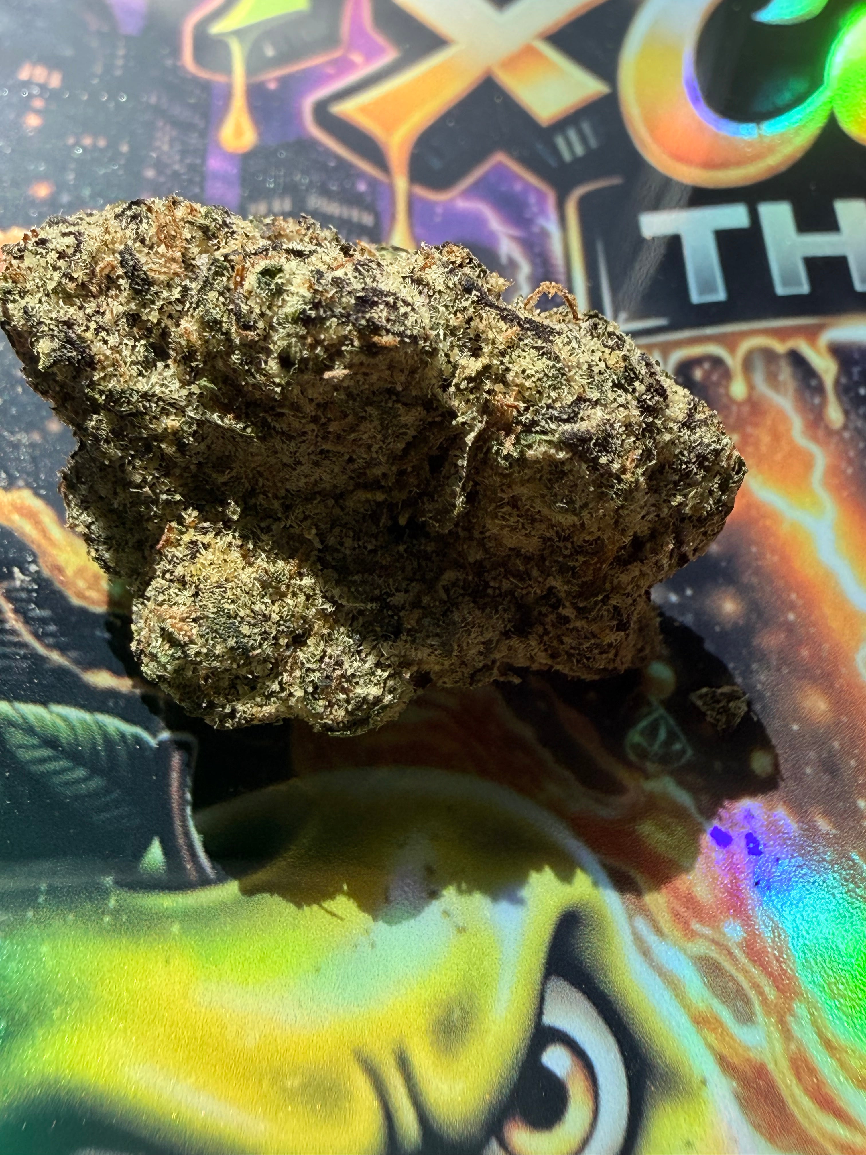 PINEAPPLE X CAKE FLEURS THCA PREMIUM AAAA+